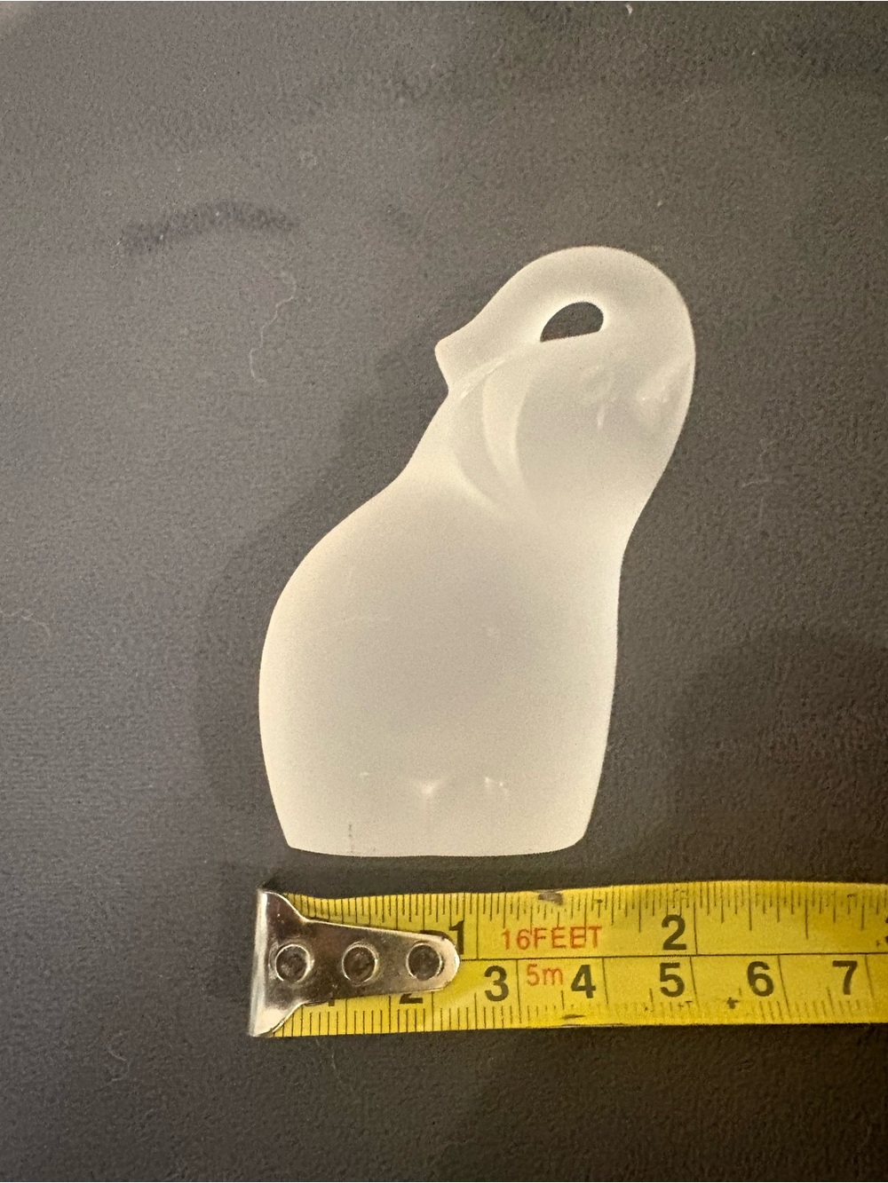 Kristaluxus white frosted crystal Elephant Figurine